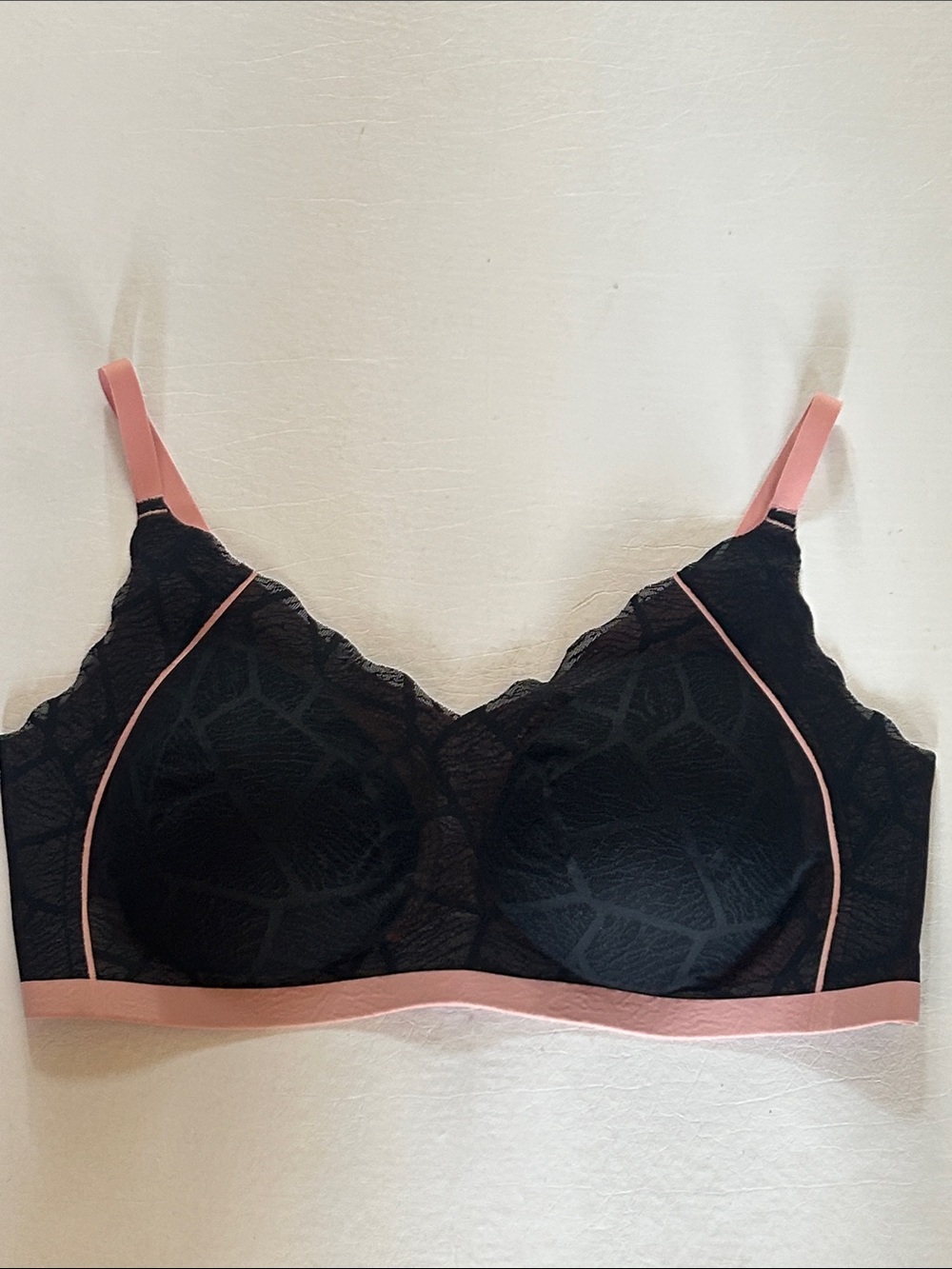 Rhonda Shear Black Lace Bra with Pink Accents 3x Plus